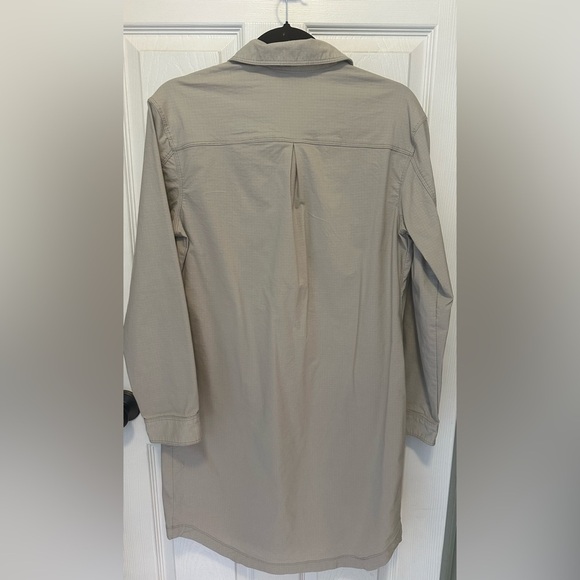 Title Nine Khaki Dress Medium Like New - Picture 4 of 9
